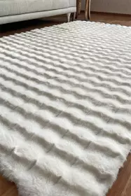 Bubble Tavşan Post Halı Beyaz